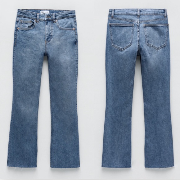 NEW ZARA CROPPED FLARE JEANS - Picture 1 of 3